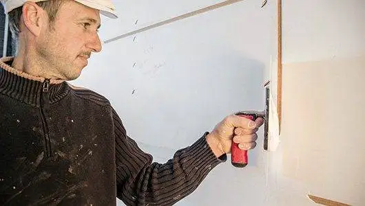 Neuer Wohnraum unter der Schräge