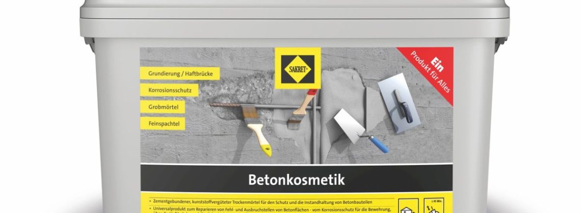 Betonkosmetik Behälter mit Material 1-SAKRET-. Der Behälter ist grau mit gelb-schwarzem Aufdruck,