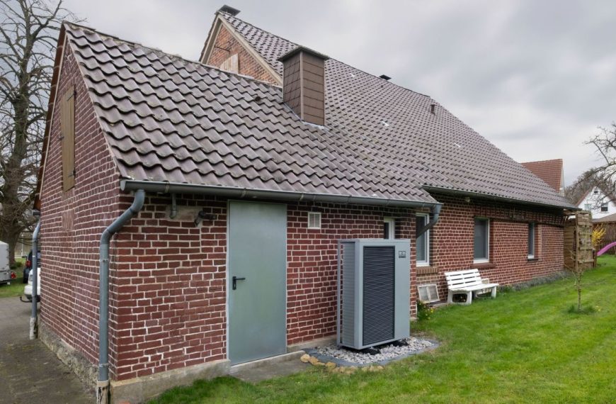 Renovieren – umfassender Ratgeber für Ihr Zuhause 6 Technik trifft Effizienz: Wärmepumpe im Altbau sinnvoll planen
