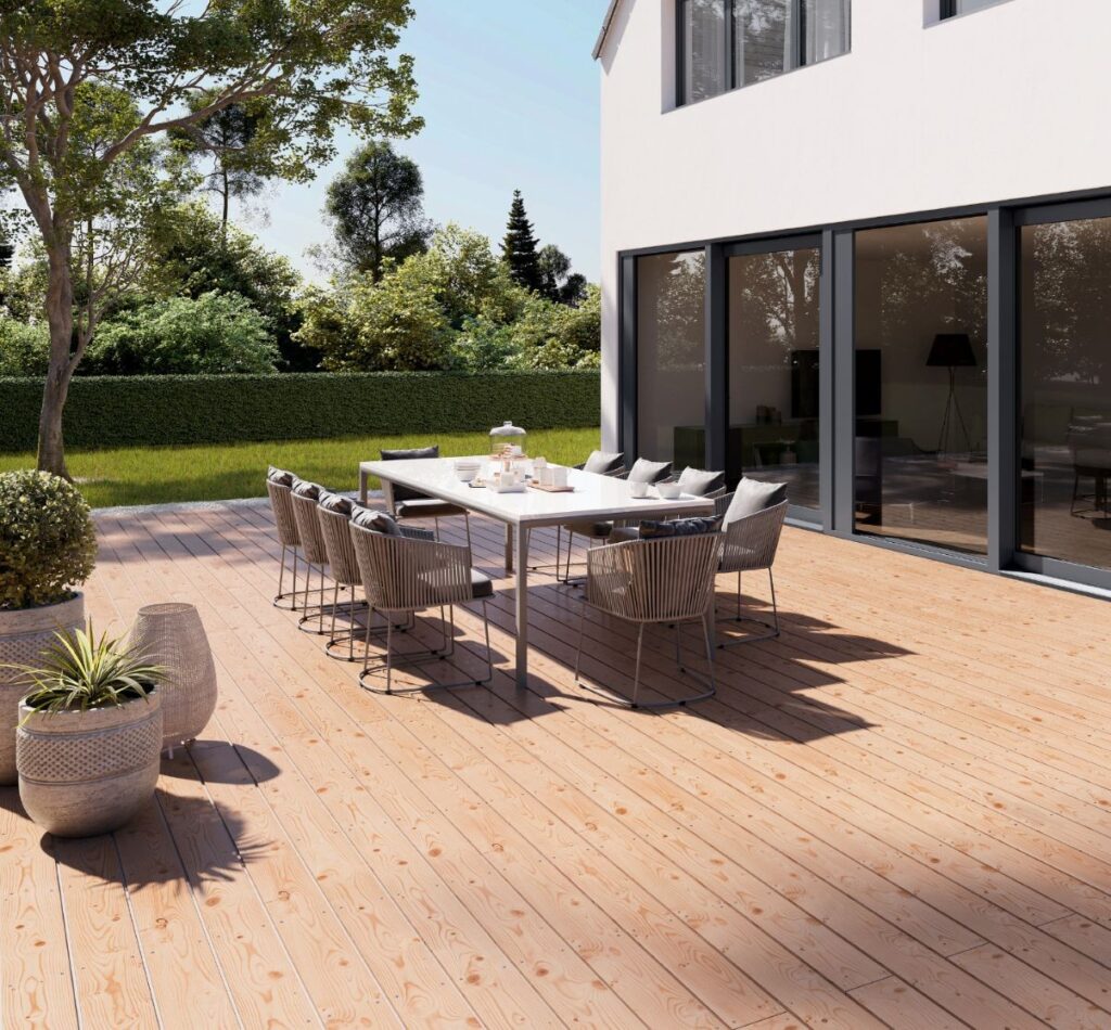 Terrasse aus kanadischer Douglasie Osmo